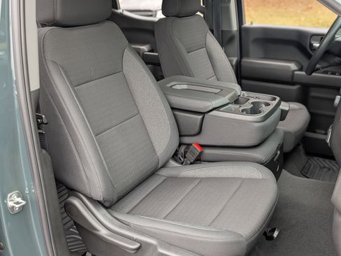 Used 2025 Chevrolet Silverado 1500 Custom Trail Boss image 20