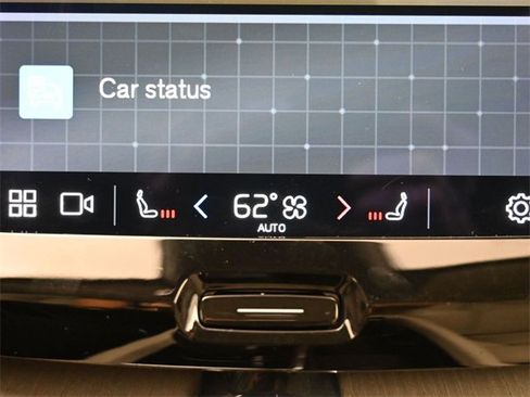 Used 2023 Volvo XC60 B5 Plus w/ Protection Package image 22