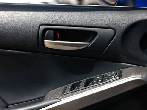 Used 2018 Lexus IS 300 F Sport w/ F Sport Package RWD image 15