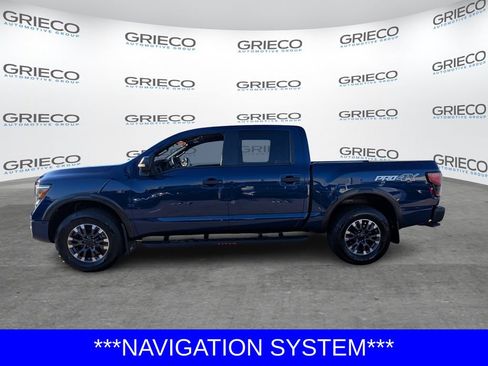 Used 2024 Nissan Titan PRO-4X w/ Pro-4x Convenience Package image 4