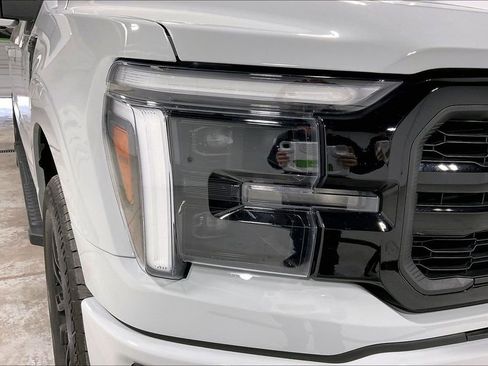 Used 2024 Ford F150 Lariat image 39