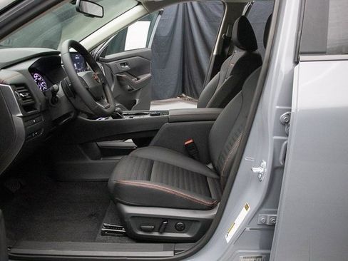 New 2026 Nissan Rogue SV image 26