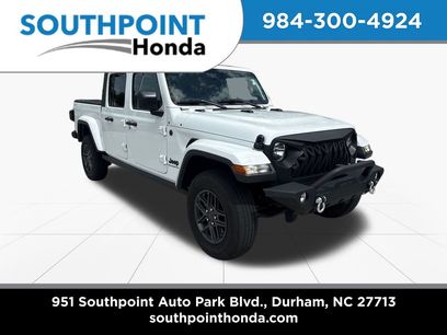 Used 2024 Jeep Gladiator Sport
