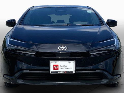 Used 2026 Toyota Prius LE FWD image 4