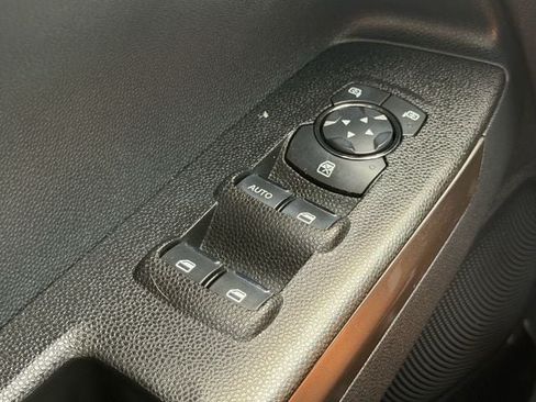 Used 2020 Ford EcoSport SE w/ SE Convenience Package FWD image 26
