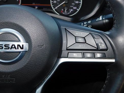 Used 2021 Nissan Sentra SV image 24