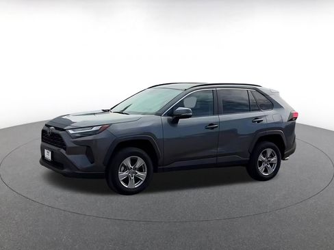 Used 2025 Toyota RAV4 XLE image 7