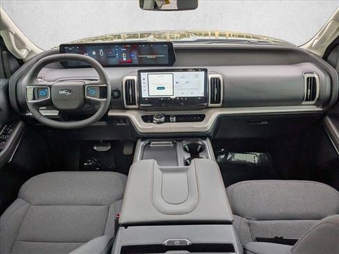 New 2025 Ford Expedition Active RWD image 13