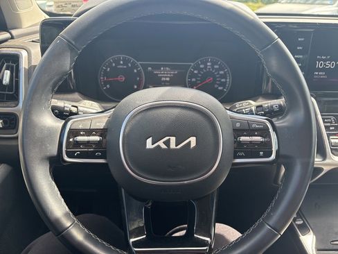 Used 2023 Kia Sorento X-Line EX image 16