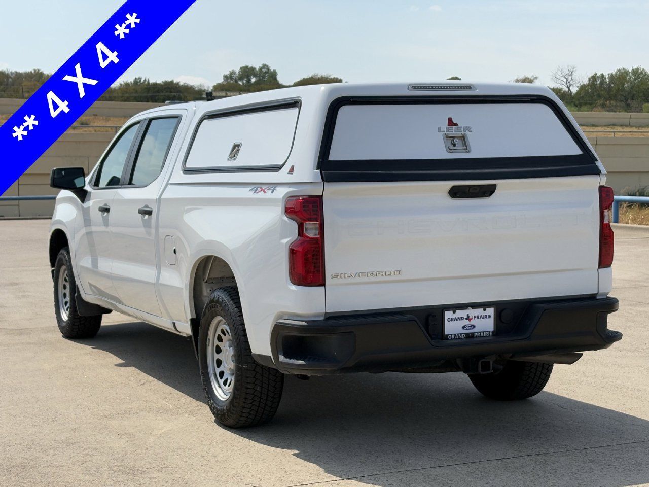Used 2024 Chevrolet Silverado 1500 W/T w/ Trailering Package AWD/4WD image 6