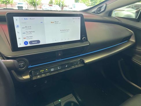 Certified 2023 Toyota Prius Limited w/ Limited Premium Package FWD image 21