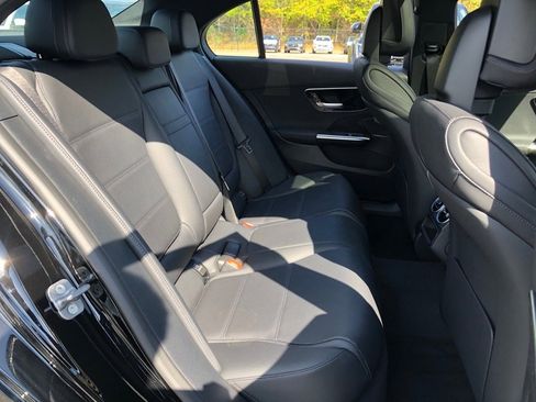New 2025 Mercedes-Benz C 300 4MATIC Sedan image 34