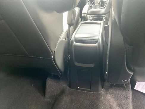 Used 2018 Buick Encore Preferred AWD/4WD image 10