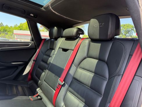 Used 2018 Porsche Macan GTS w/ Premium Package Plus AWD/4WD image 24