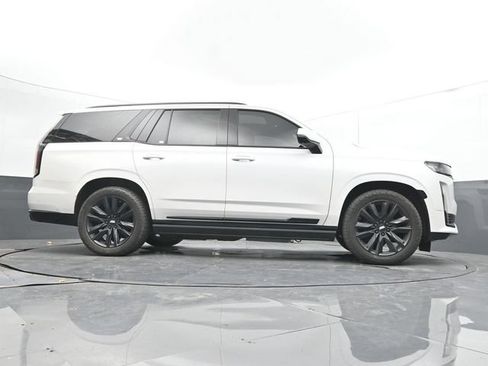 Used 2021 Cadillac Escalade Sport w/ Driver Assist Tech Package AWD/4WD image 51