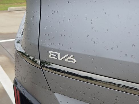 Used 2023 Kia EV6 GT AWD/4WD image 11