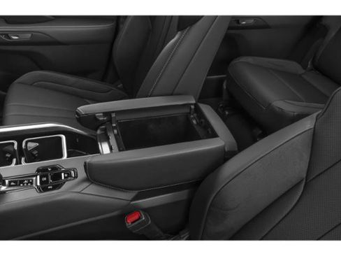 Used 2026 Lexus TX 500h AWD w/ Technology Package image 13