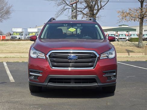 Used 2022 Subaru Ascent Limited w/ Technology Package image 2