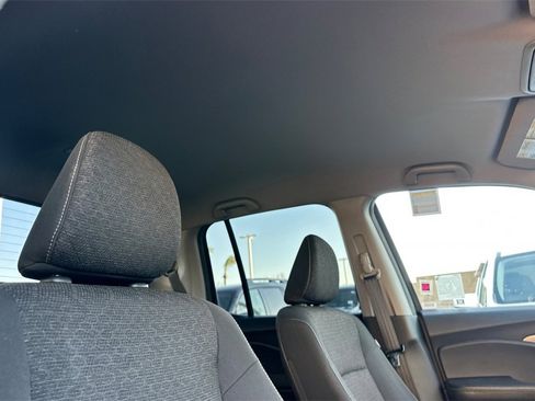 Certified 2024 Honda Ridgeline Sport image 18