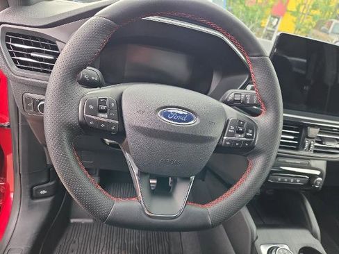 Certified 2024 Ford Escape ST-Line w/ Tech Pack #1 AWD/4WD image 21