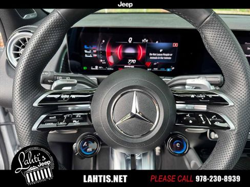 Used 2024 Mercedes-Benz GLB 35 AMG 4MATIC image 27