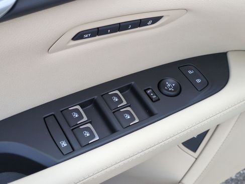 Used 2020 Cadillac CT6 Luxury AWD/4WD image 13