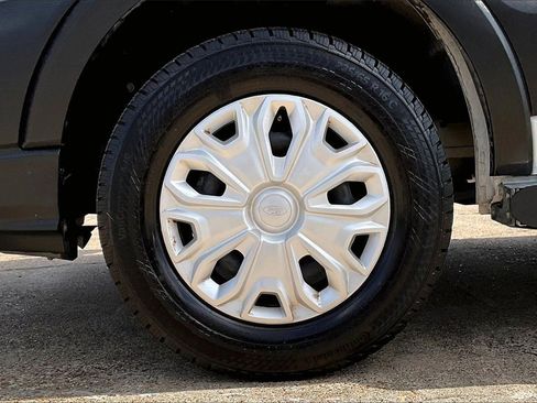 Used 2023 Ford Transit 250 Low Roof w/ Exterior Upgrade Package image 31