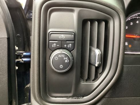 Used 2022 Chevrolet Silverado 2500 Custom w/ Gooseneck/5TH Wheel Package image 30