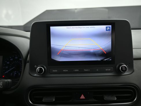 Used 2022 Hyundai Kona SEL w/ Cargo Package FWD image 16