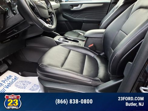 Certified 2022 Ford Escape SEL image 15