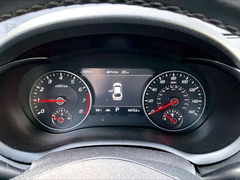 Used 2019 Kia Stinger Premium image 24