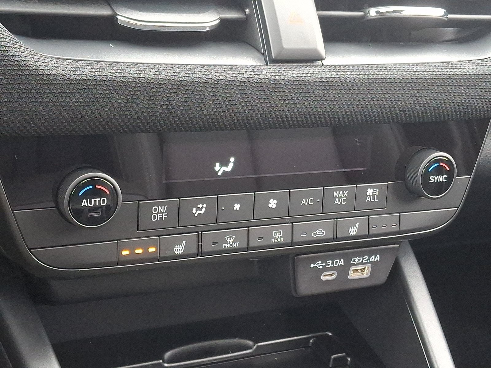 New 2026 Subaru Outback Limited AWD/4WD image 16