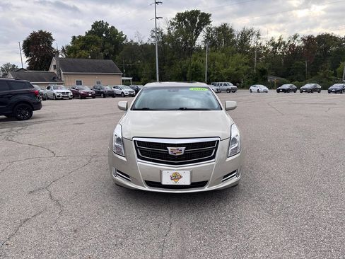 Used 2016 Cadillac XTS Luxury w/ Driver Awareness Package image 3