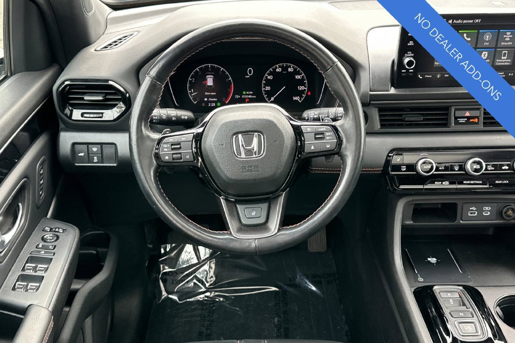 Certified 2025 Honda Pilot TrailSport image 16