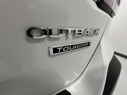 Used 2024 Subaru Outback Touring AWD/4WD image 34