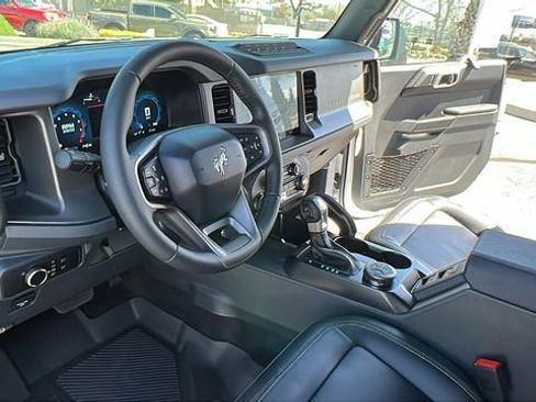 New 2026 Ford Bronco Badlands image 15
