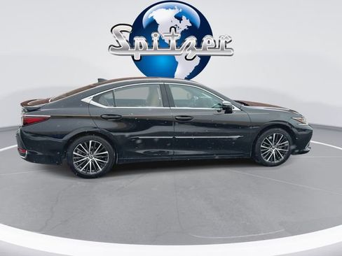 Used 2024 Lexus ES 300h 300h image 10