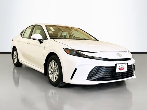 New 2026 Toyota Camry LE FWD image 3