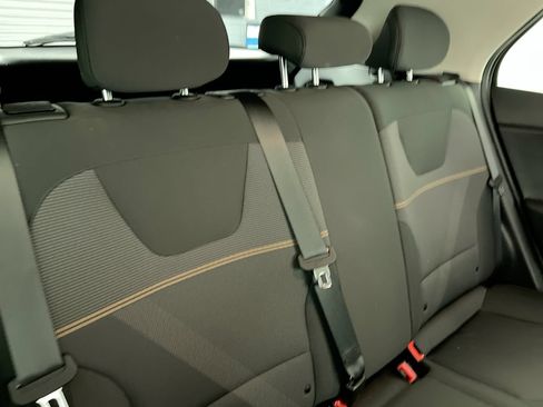 Certified 2024 Kia Niro LX FWD image 29