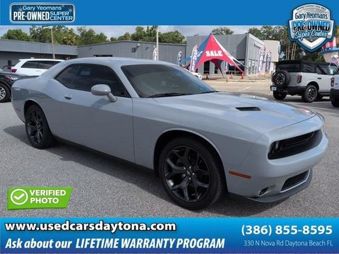 Used 2020 Dodge Challenger SXT w/ Blacktop Package RWD image 1