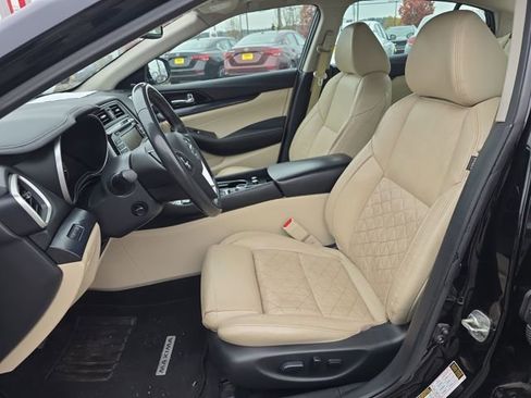 Used 2021 Nissan Maxima Platinum w/ Sport Mat Group image 16
