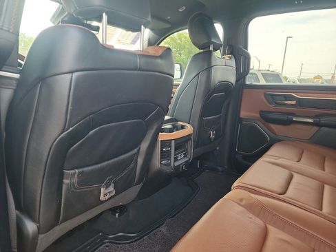 Used 2021 RAM 1500 Limited w/ Off Road Group image 16