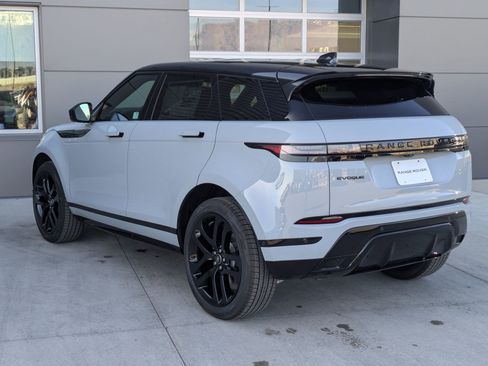 New 2026 Land Rover Range Rover Evoque Dynamic SE image 8
