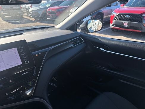 Used 2023 Toyota Camry LE image 28