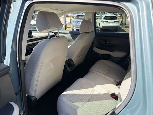 Certified 2023 Honda HR-V LX image 26