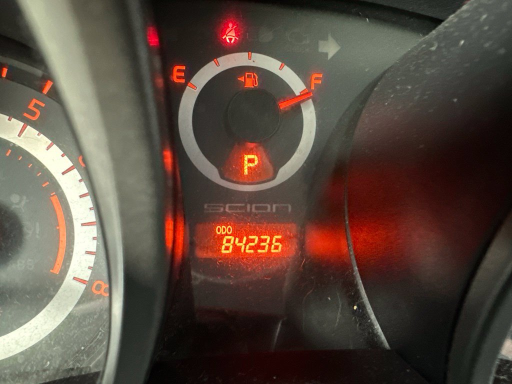 Used 2013 Scion tC FWD image 2