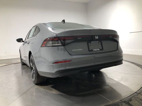 New 2026 Honda Accord SE image 5