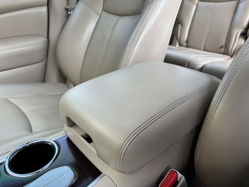 Used 2015 Nissan Pathfinder SL w/ SL Premium Package image 41