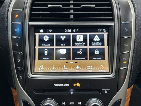 Used 2017 Lincoln MKX Reserve w/ Driver Assistance Package image 22