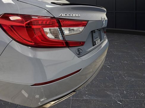 Used 2021 Honda Accord Sport image 30